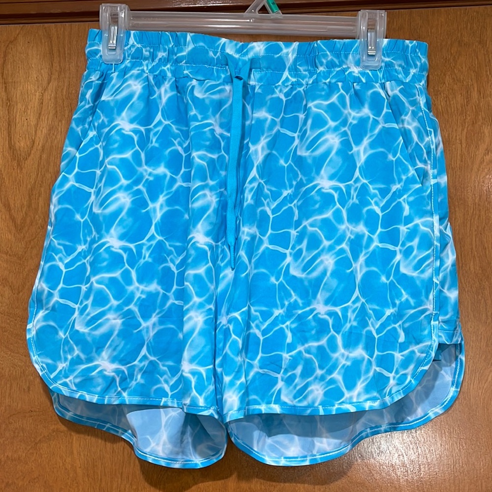 Buff Bunny Collection - Flo Short, Size M
